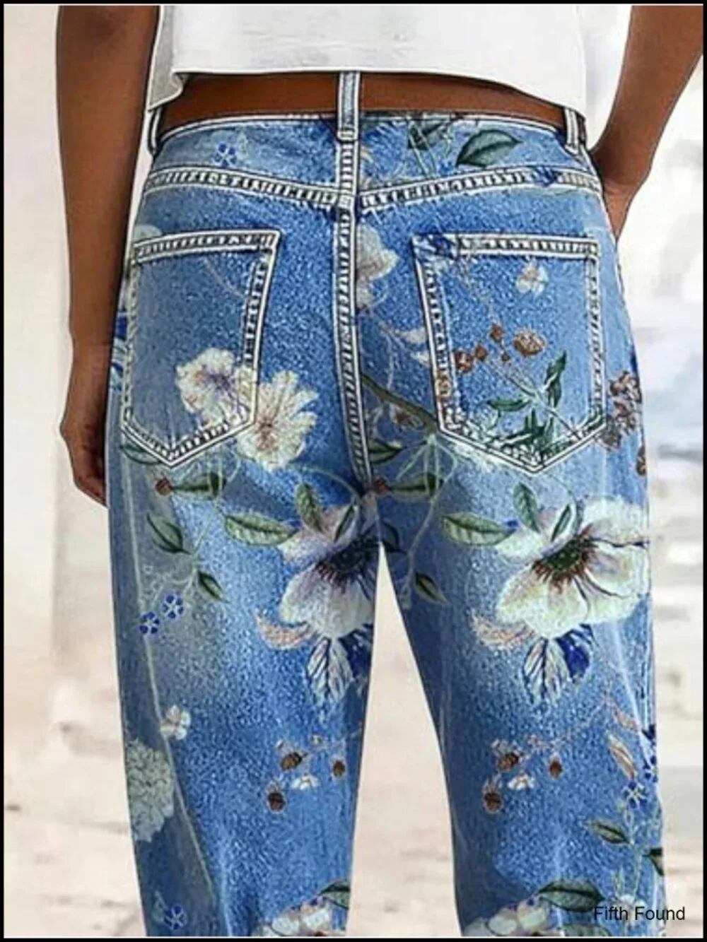 High Waist Straight Leg Capri Jeans with Floral Pattern Stitch Detail